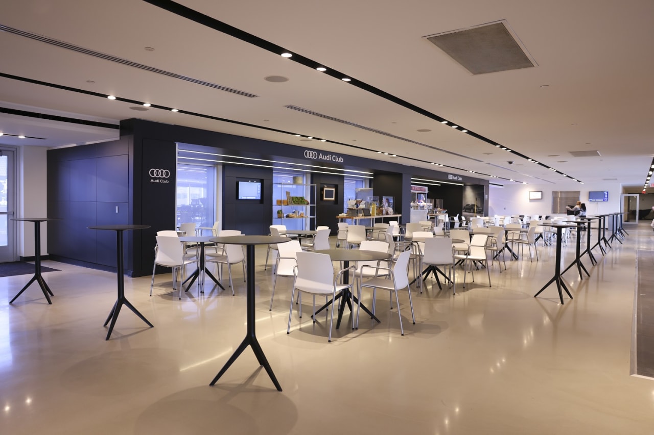 Audi Club Lounge